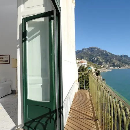 Principessa Pool And Sea Access By Amalfivacation Villa